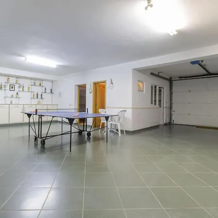 Spacious Living Private Pool Tranquil Setting Close To Beaches Restaurants * Guia (Faro)