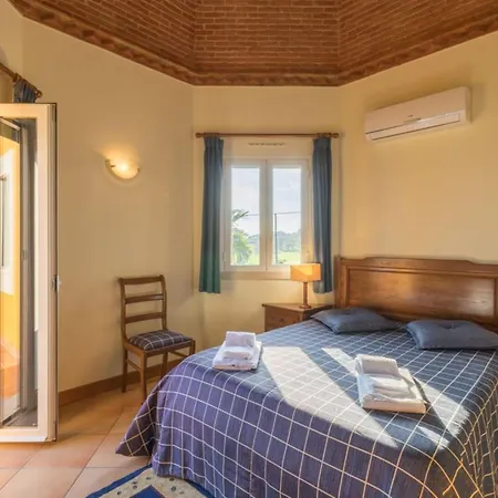 Spacious Living Private Pool Tranquil Setting Вилла