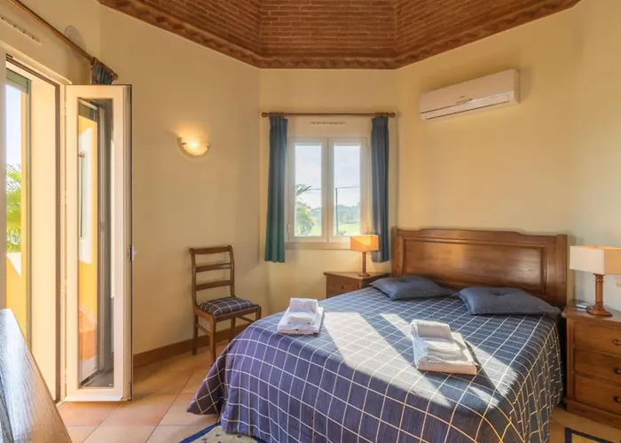 Spacious Living Private Pool Tranquil Setting Villa